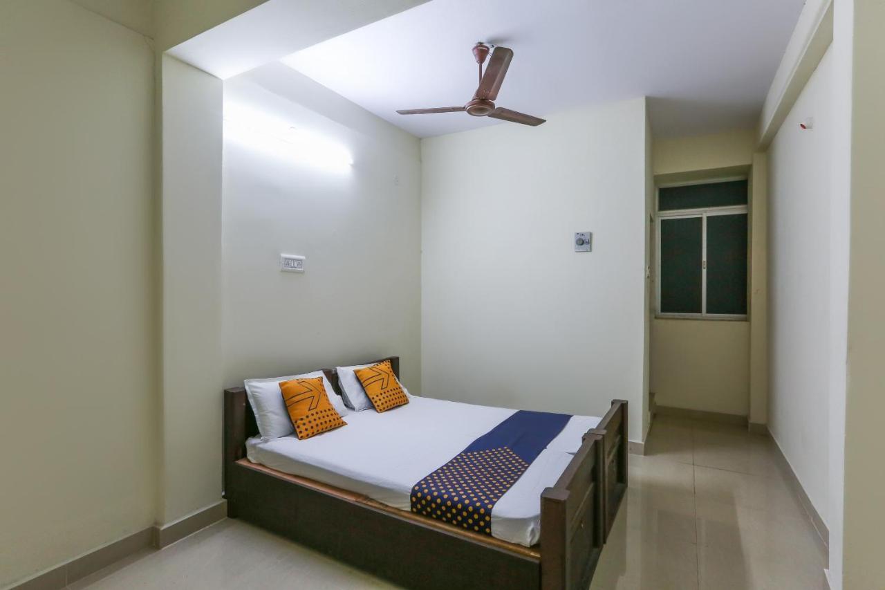 Spot On 63050 Kag Rooms Guduvancheri Номер фото
