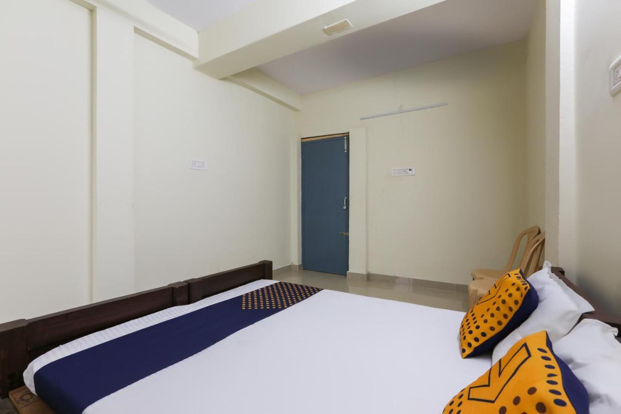 Spot On 63050 Kag Rooms Guduvancheri Экстерьер фото